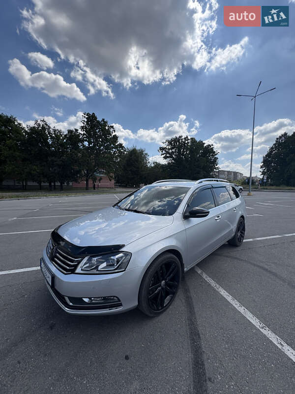 Универсал Volkswagen Passat 2014 в Кропивницком