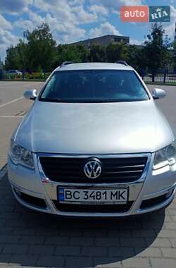 Універсал Volkswagen Passat 2010 в Шептицькому