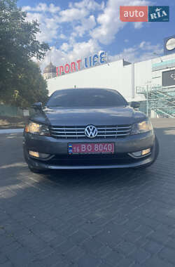 Седан Volkswagen Passat 2015 в Одесі
