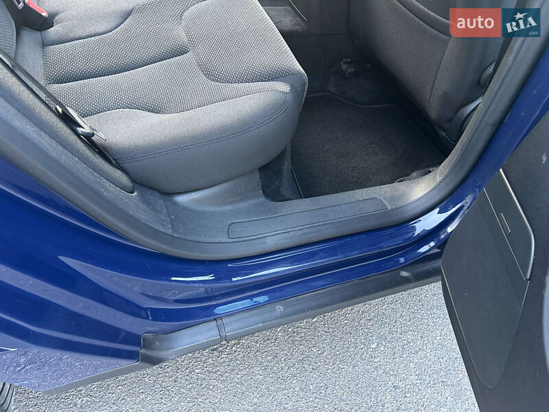 Универсал Volkswagen Passat 2007 в Житомире