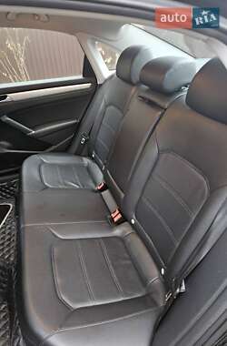 Седан Volkswagen Passat 2016 в 