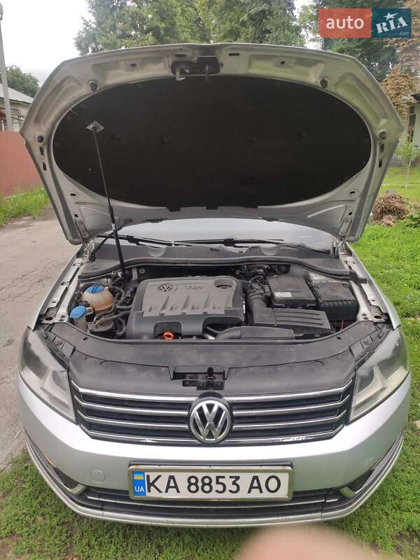 Универсал Volkswagen Passat 2011 в Броварах