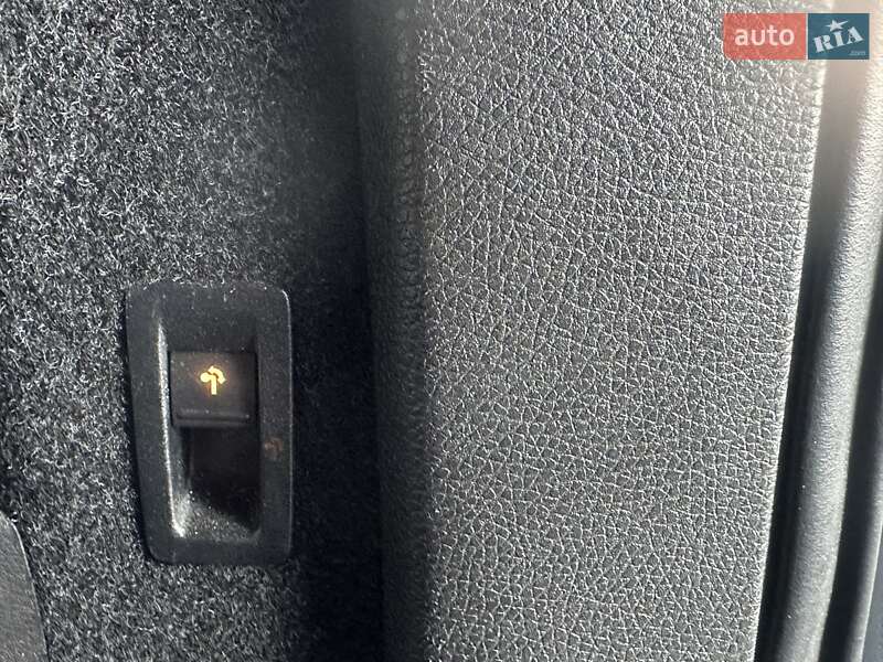 Универсал Volkswagen Passat 2014 в Виннице