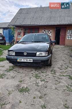 Універсал Volkswagen Passat 1992 в Рівному