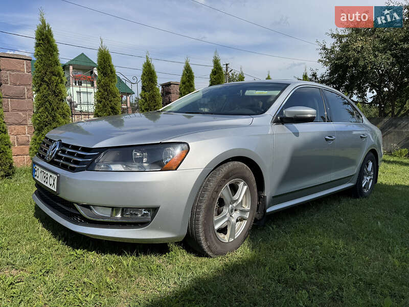 Седан Volkswagen Passat 2014 в Чорткове
