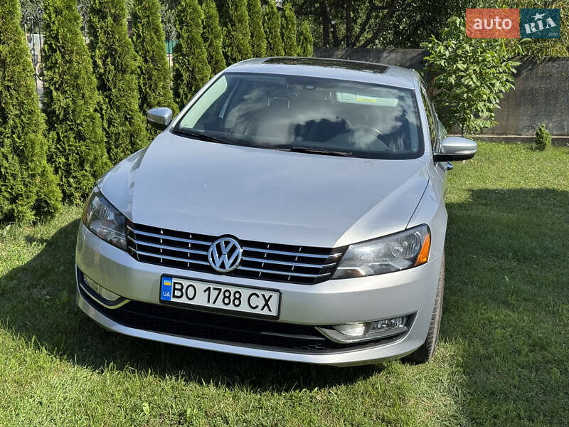 Седан Volkswagen Passat 2014 в Чорткове