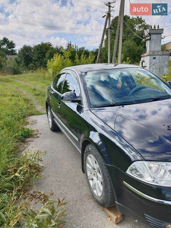 Седан Volkswagen Passat 2005 в Хмельницькому
