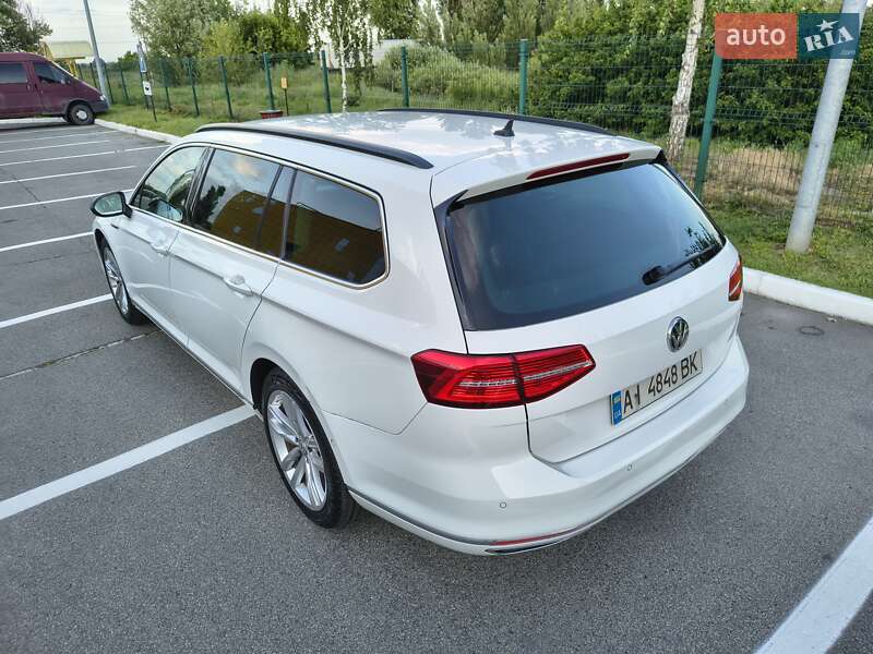 Универсал Volkswagen Passat 2017 в Киеве