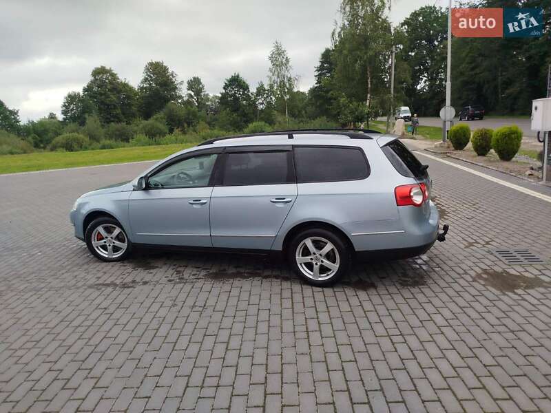 Универсал Volkswagen Passat 2006 в Долине