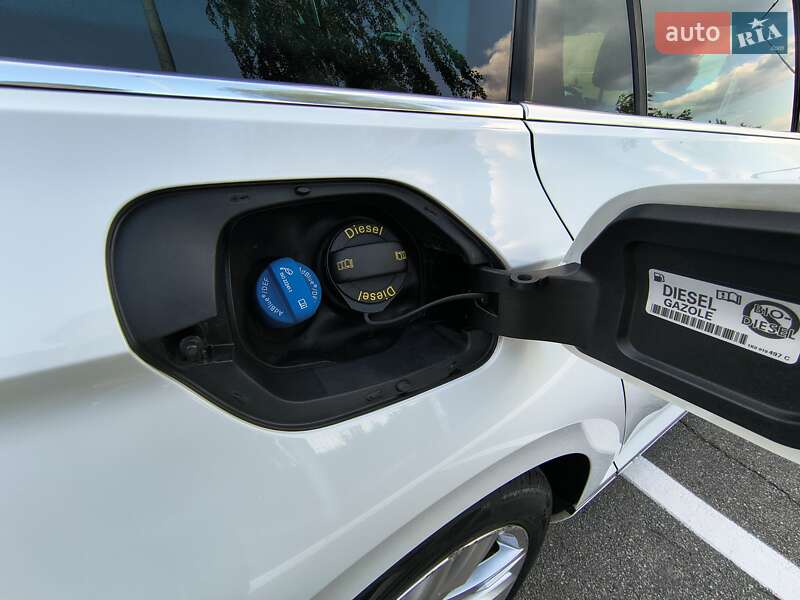 Универсал Volkswagen Passat 2017 в Киеве