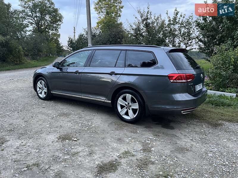 Универсал Volkswagen Passat 2017 в Хмельницком