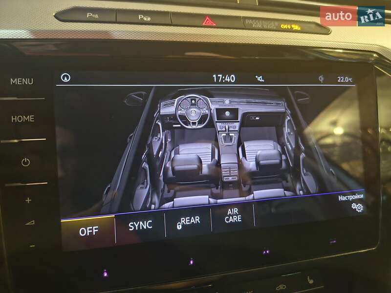 Универсал Volkswagen Passat 2017 в Киеве