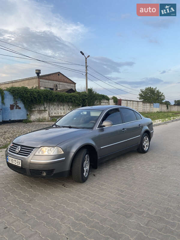Седан Volkswagen Passat 2005 в Хмельницком