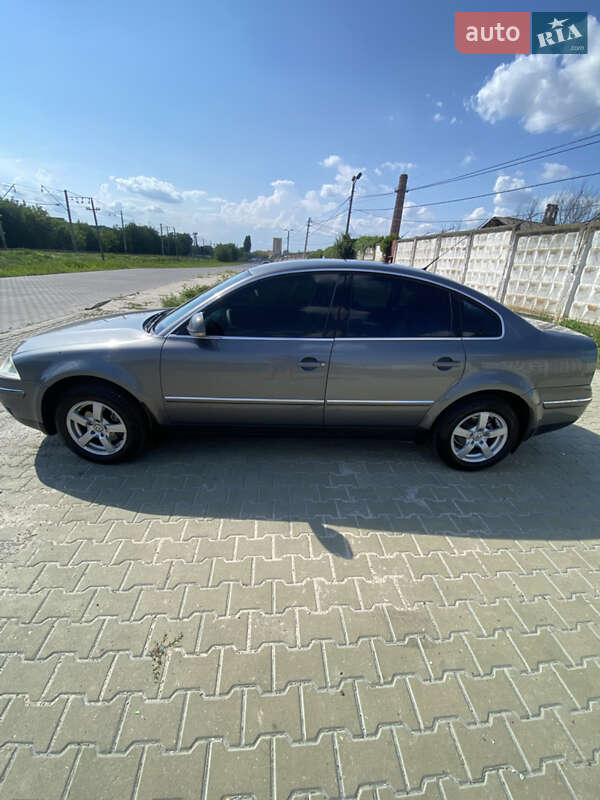 Седан Volkswagen Passat 2005 в Хмельницком