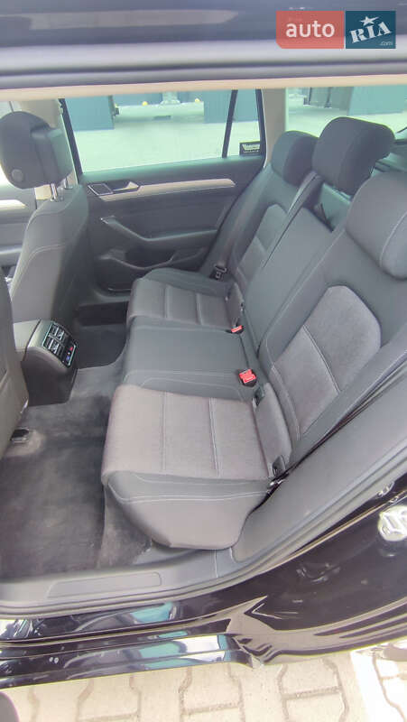 Универсал Volkswagen Passat 2016 в Шептицькому фото 28 Универсал Volkswagen Passat 2016 в Шептицькому