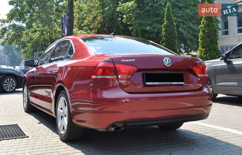Седан Volkswagen Passat 2015 в Одессе
