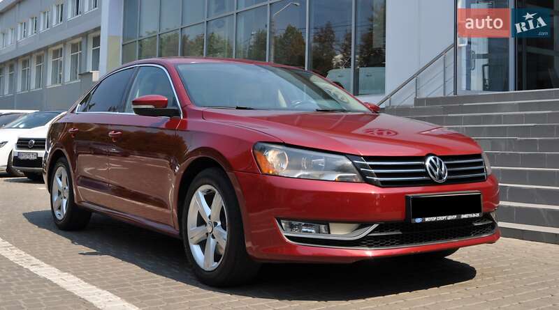 Седан Volkswagen Passat 2015 в Одессе