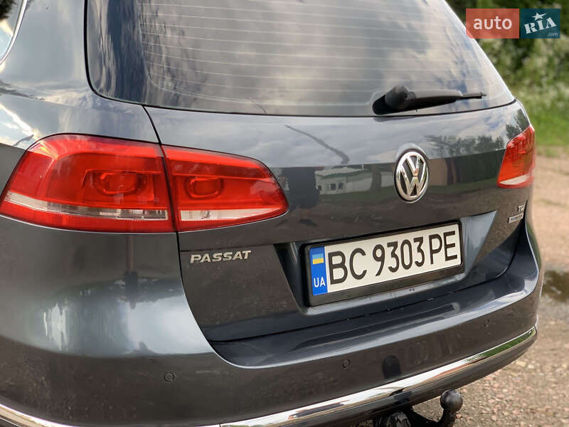 Универсал Volkswagen Passat 2011 в Львове
