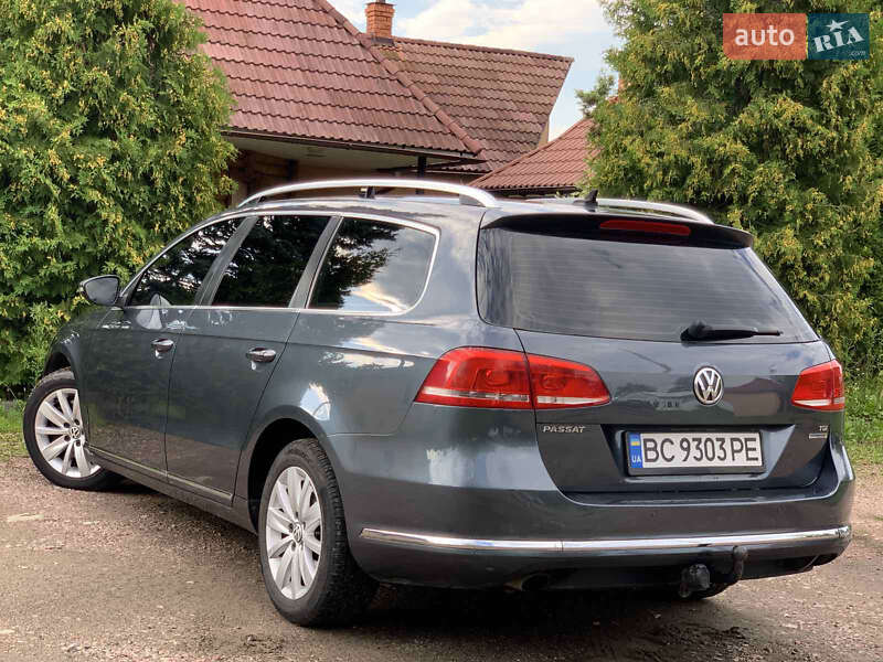 Универсал Volkswagen Passat 2011 в Львове