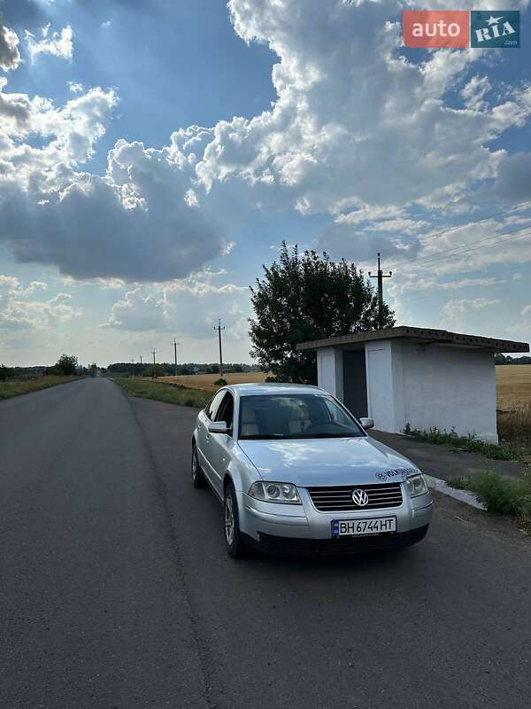 Седан Volkswagen Passat 2003 в Подольске фото 8 Седан Volkswagen Passat 2003 в Подольске
