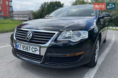 Седан Volkswagen Passat 2005 в Львові