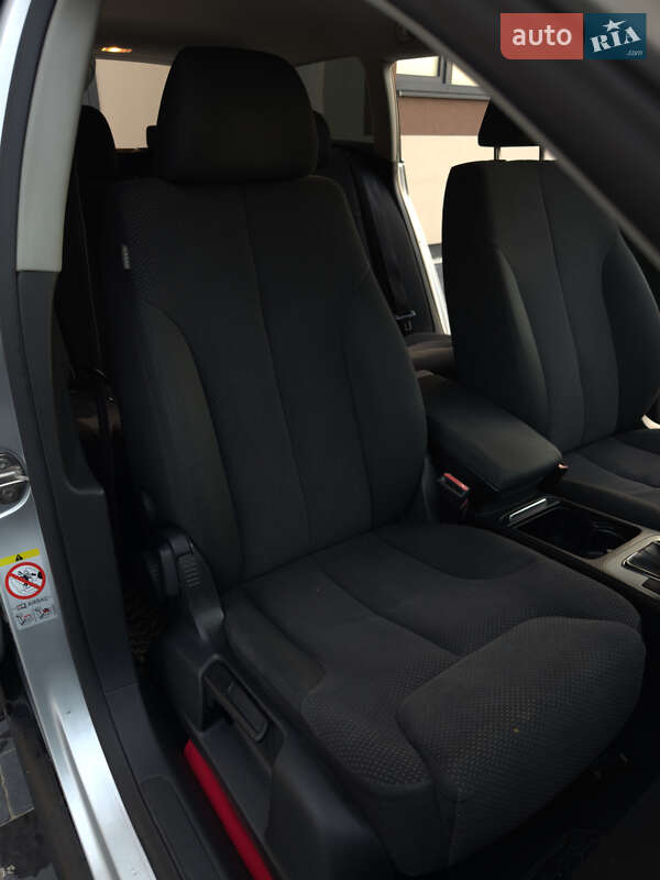 Универсал Volkswagen Passat 2010 в Ужгороде