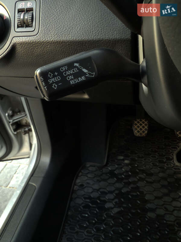 Универсал Volkswagen Passat 2010 в Ужгороде