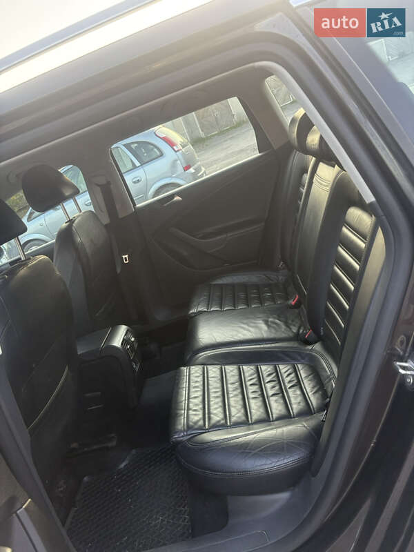 Универсал Volkswagen Passat 2009 в Зборове фото 19 Универсал Volkswagen Passat 2009 в Зборове