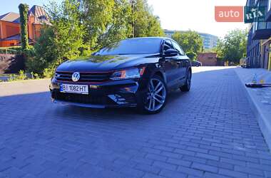 Седан Volkswagen Passat 2018 в Полтаві