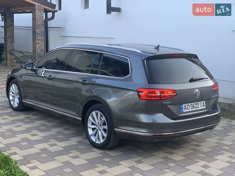 Універсал Volkswagen Passat 2016 в Тячеві