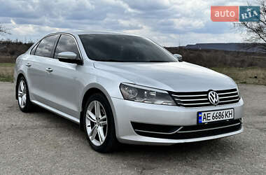 Седан Volkswagen Passat 2013 в Києві