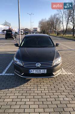 Седан Volkswagen Passat 2010 в Коломые
