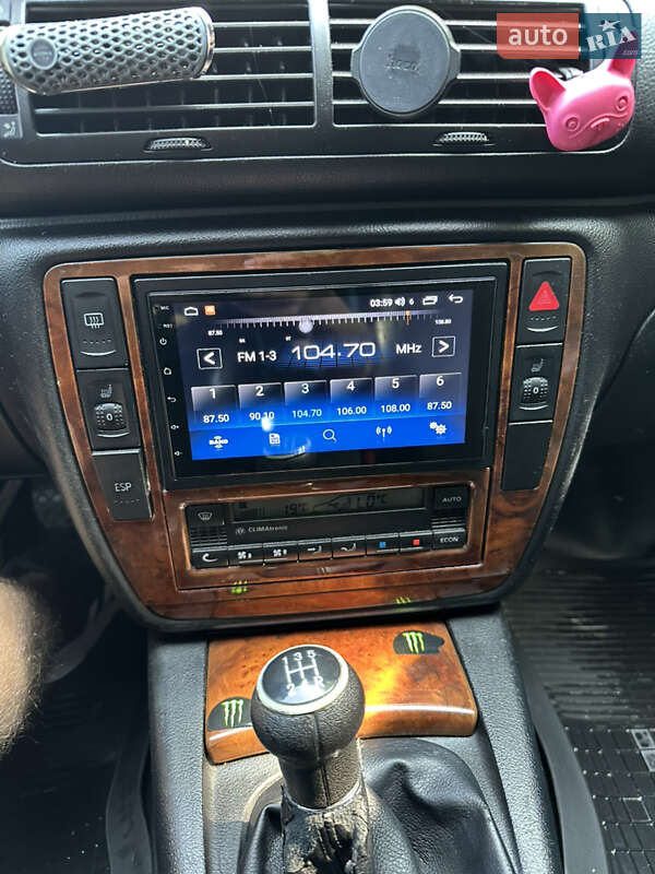 Универсал Volkswagen Passat 2003 в Львове