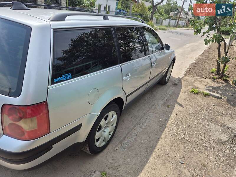 Универсал Volkswagen Passat 2001 в Одессе