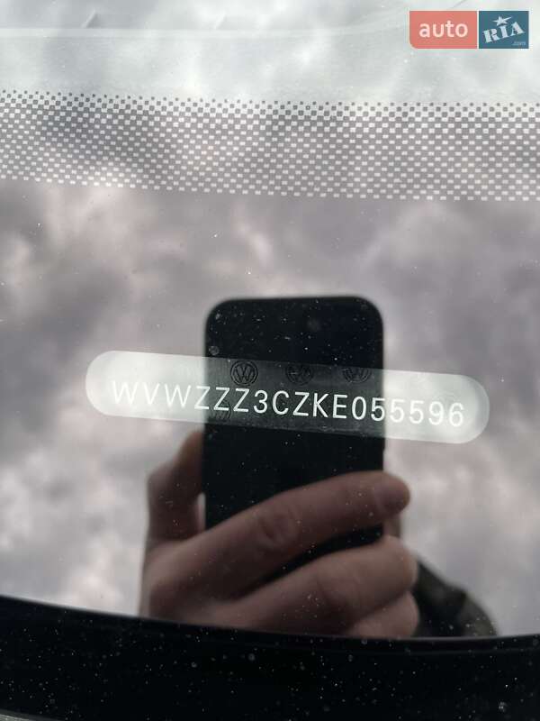 Седан Volkswagen Passat 2018 в Києві