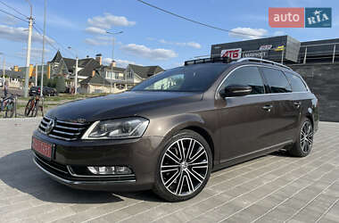 Універсал Volkswagen Passat 2013 в Луцьку