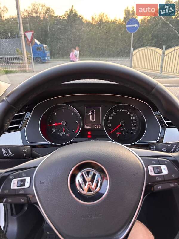 Универсал Volkswagen Passat 2015 в Тернополе фото 20 Универсал Volkswagen Passat 2015 в Тернополе