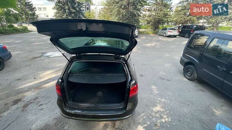 Универсал Volkswagen Passat 2012 в Луцке фото 24 Универсал Volkswagen Passat 2012 в Луцке