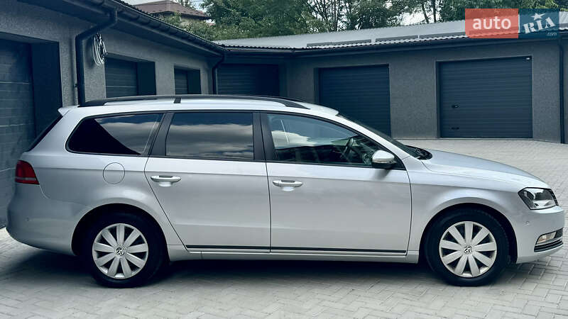 Универсал Volkswagen Passat 2011 в Ивано-Франковске