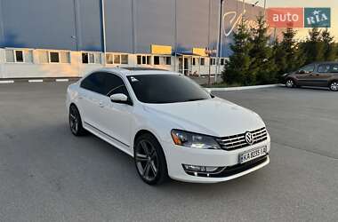 Седан Volkswagen Passat 2015 в Богуславі