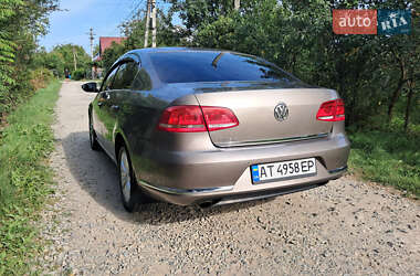 Седан Volkswagen Passat 2011 в Івано-Франківську