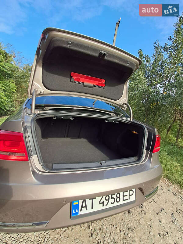 Седан Volkswagen Passat 2011 в Ивано-Франковске фото 13 Седан Volkswagen Passat 2011 в Ивано-Франковске
