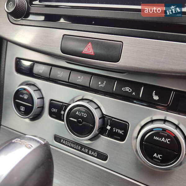 Универсал Volkswagen Passat 2013 в Житомире