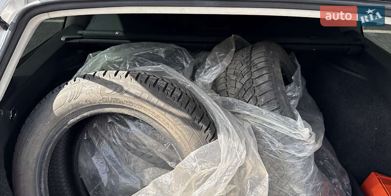 Универсал Volkswagen Passat 2010 в Ужгороде