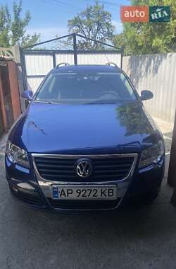 Універсал Volkswagen Passat 2006 в Запоріжжі