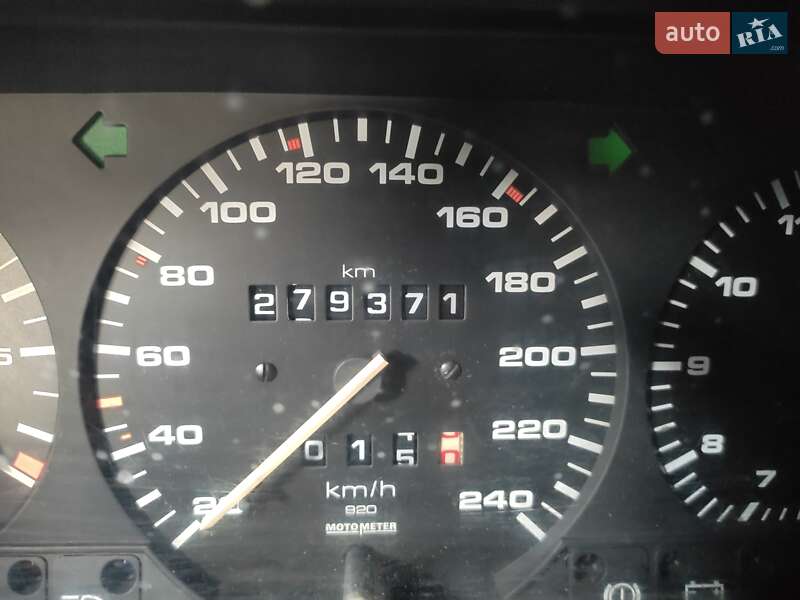 Седан Volkswagen Passat 1992 в Харькове