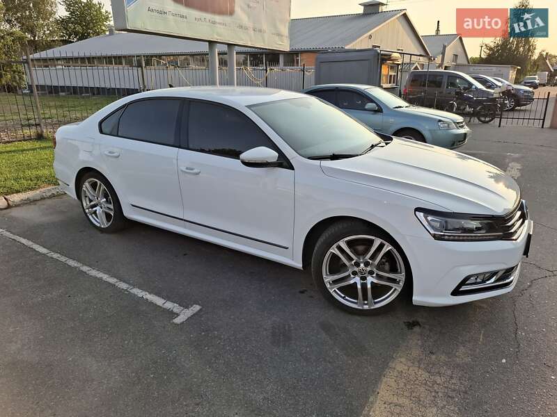 Седан Volkswagen Passat 2018 в Полтаве