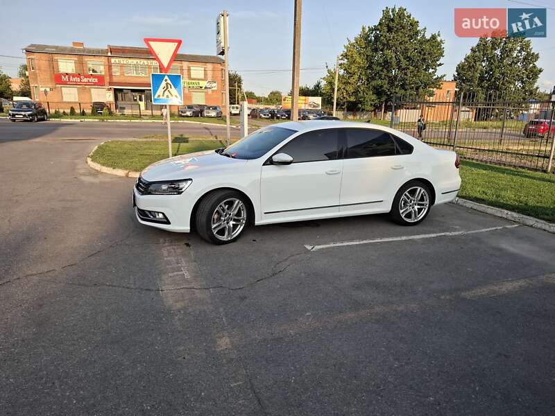 Седан Volkswagen Passat 2018 в Полтаве