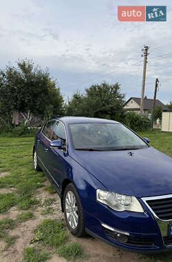 Седан Volkswagen Passat 2006 в Дубно