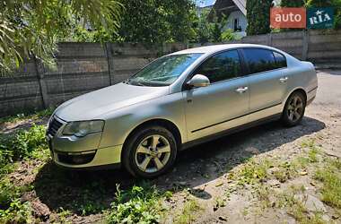 Универсал Volkswagen Passat 2007 в Житомире